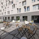 Student Factory Republique Aparthotel 3*